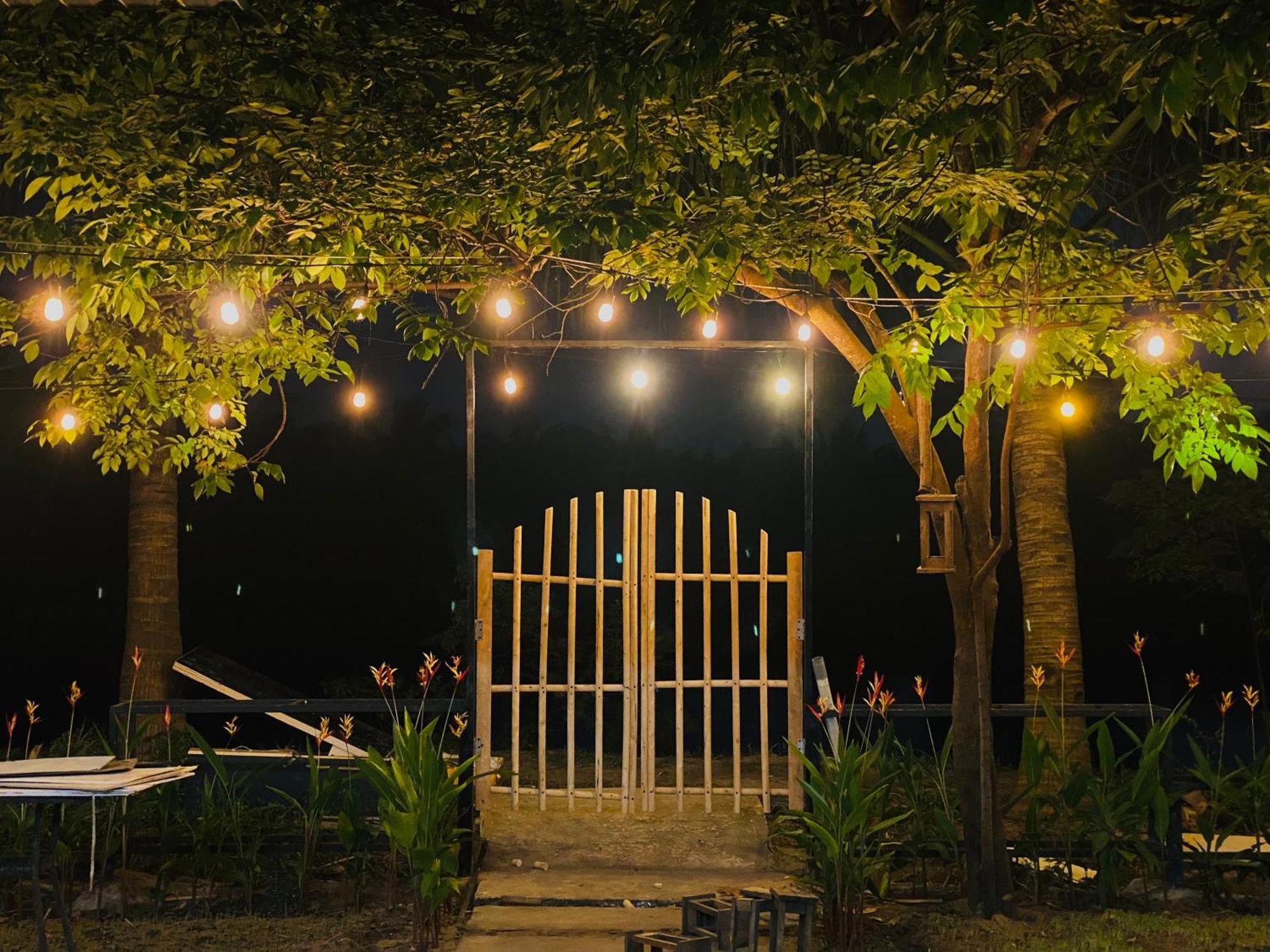 Laoxao Lakeview Homestay ホイアン エクステリア 写真