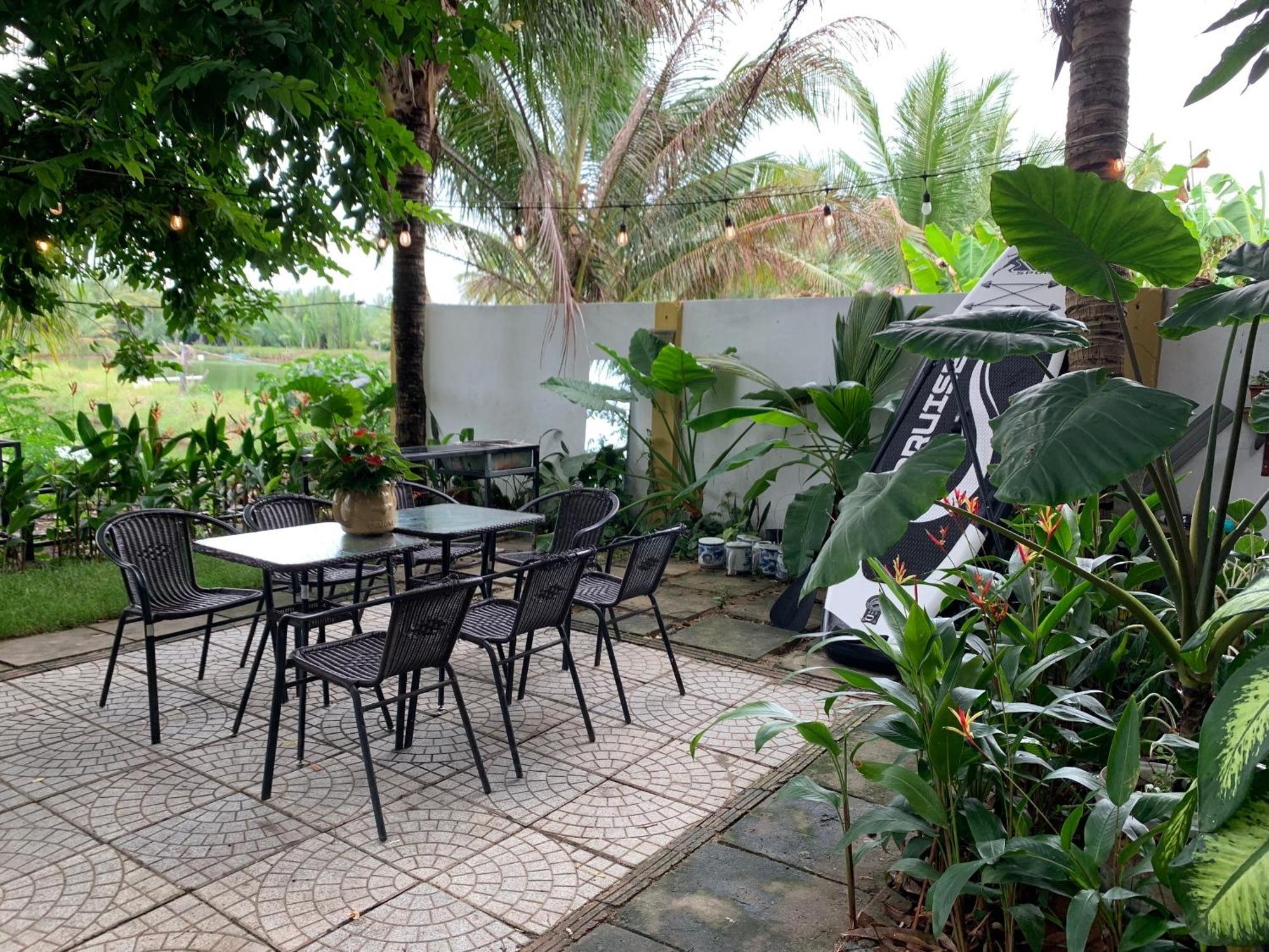Laoxao Lakeview Homestay ホイアン エクステリア 写真