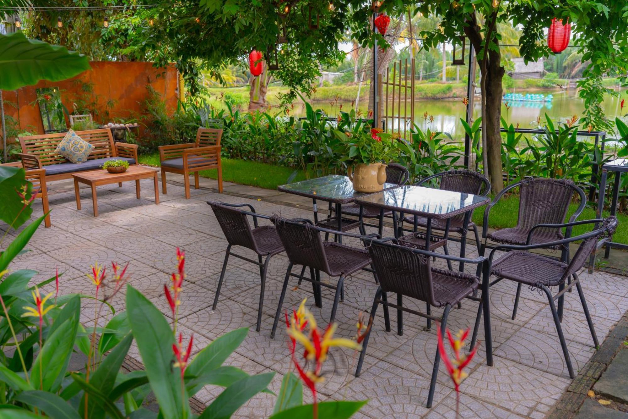Laoxao Lakeview Homestay ホイアン エクステリア 写真